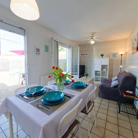Bolleau By Interhome Tatil Evi Royan